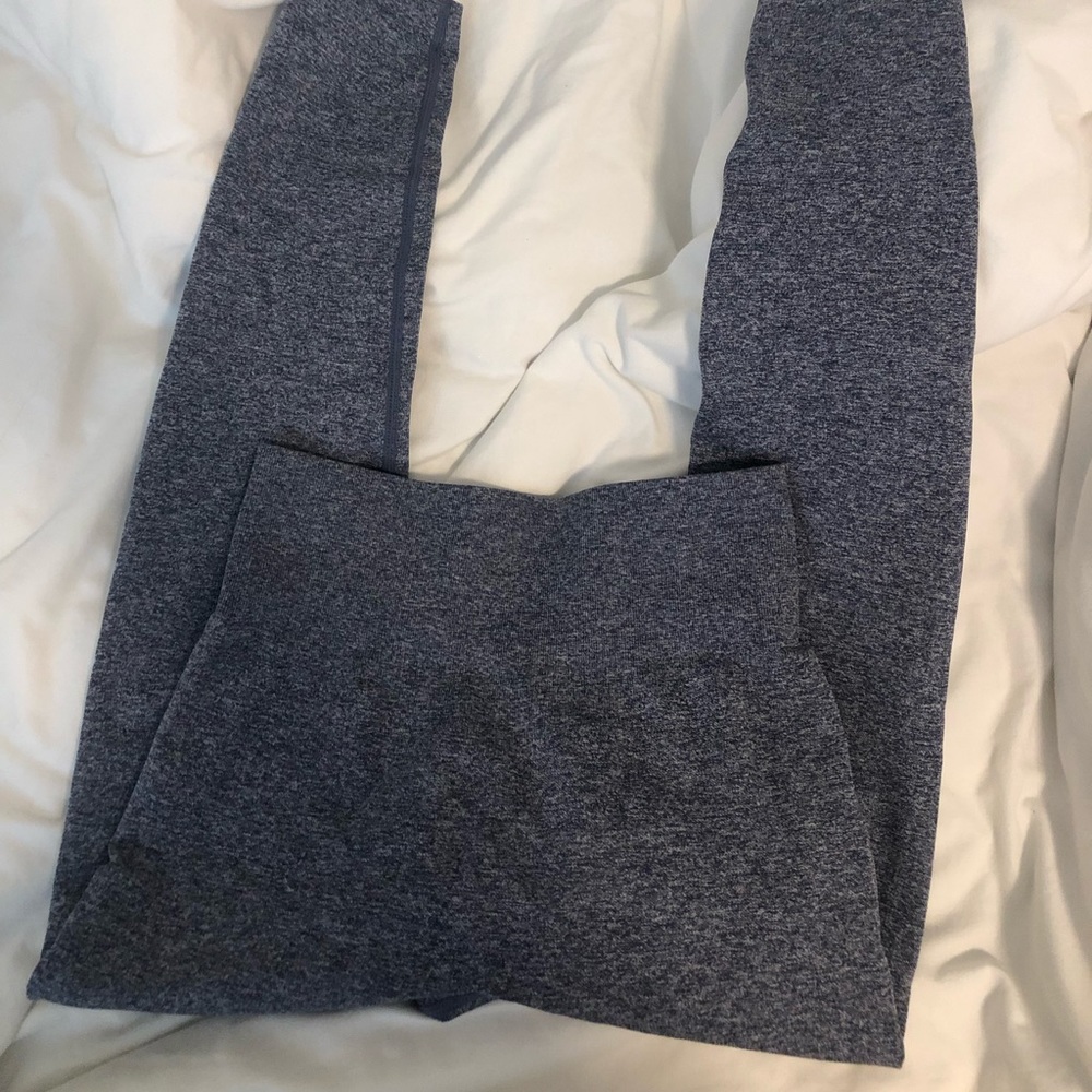 BRAND NEW Bo+tee blue leggings